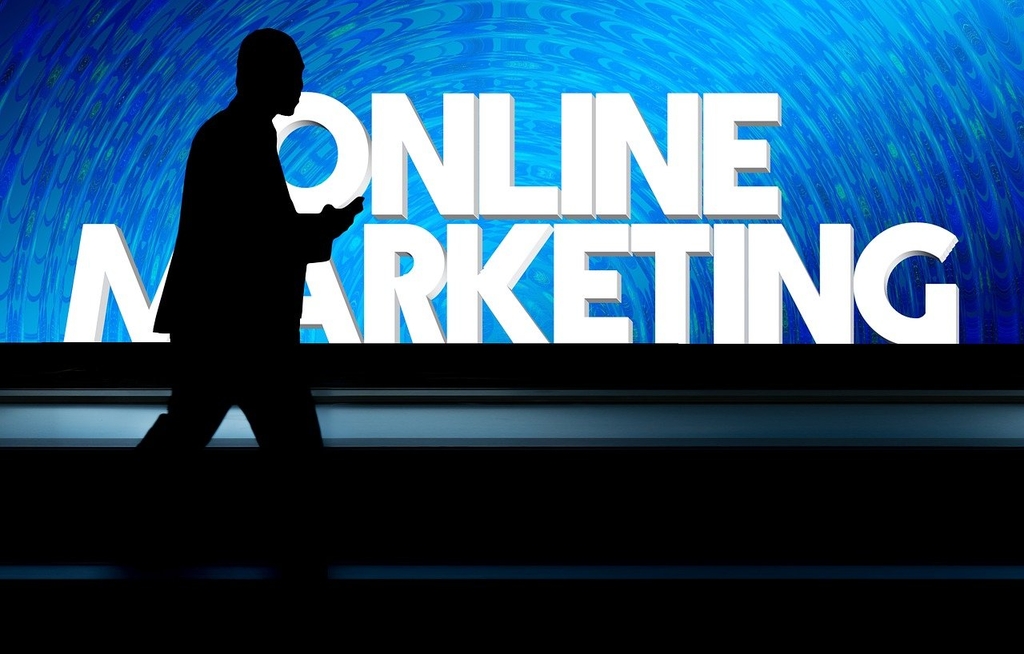 How Digital Marketing is Different From Traditional Marketing