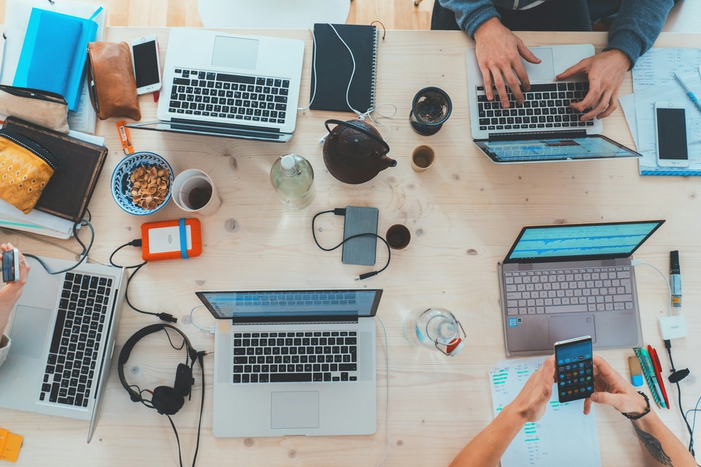 What Digital Marketing Specialists Do
