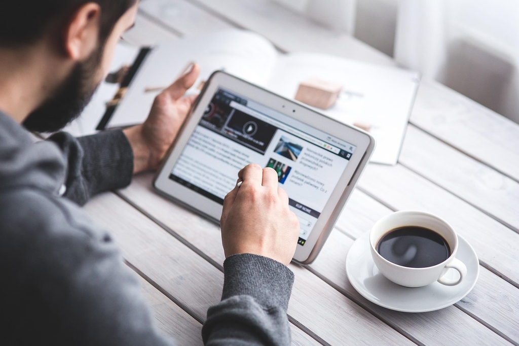 Creating Interactive Content for Better SERP Positioning