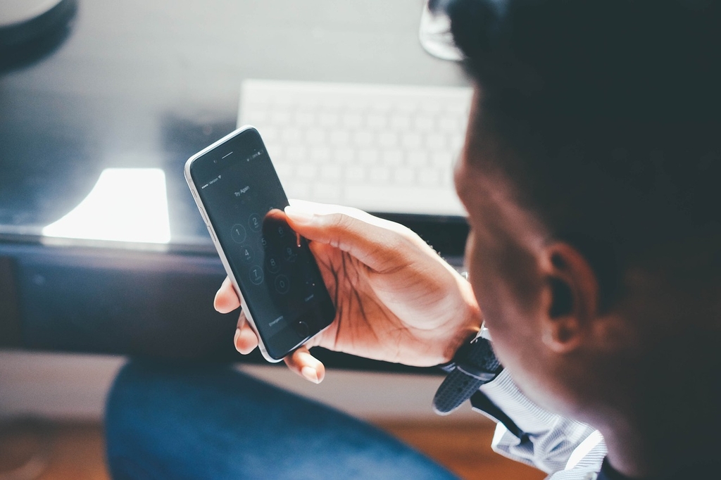 How Mobile Page Layouts Influence Bounce Rates