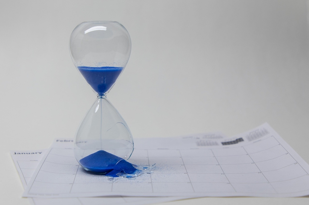 The Psychology of Urgency in PPC Ad Headlines