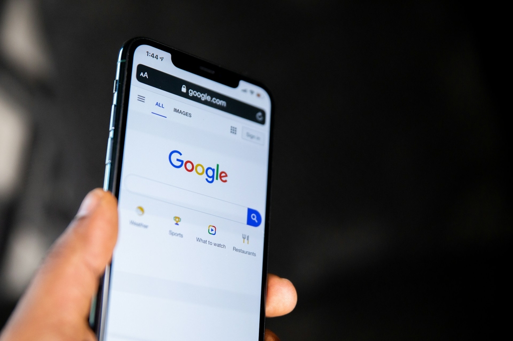How Google’s Mobile-First Indexing Affects Your Site’s Ranking